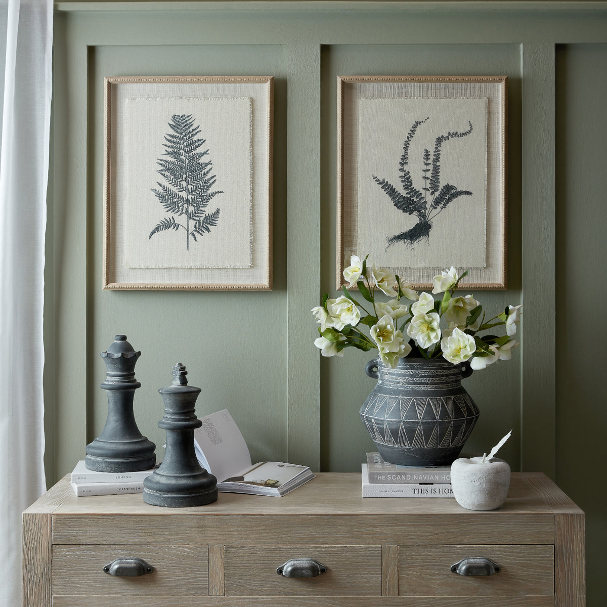 Spleenwort On Linen Artwork In Beaded Frame