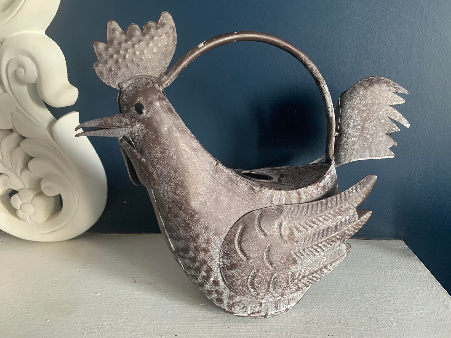 Chicken Metal Watering Can FREE POSTAGE Great Gift for Chicken or Hen Lovers